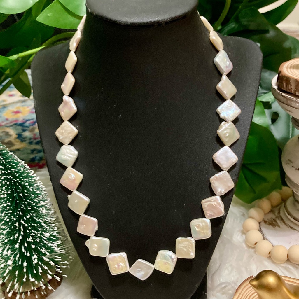 New Fresh Water Pearls Boutique Necklace Christmas Present Gift